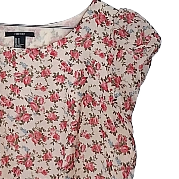 Forever 21 Floral Smocked Babydoll Top - Picture 3 of 16